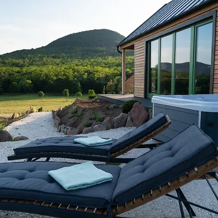 Διαμέρισμα Istvandy Birtok *