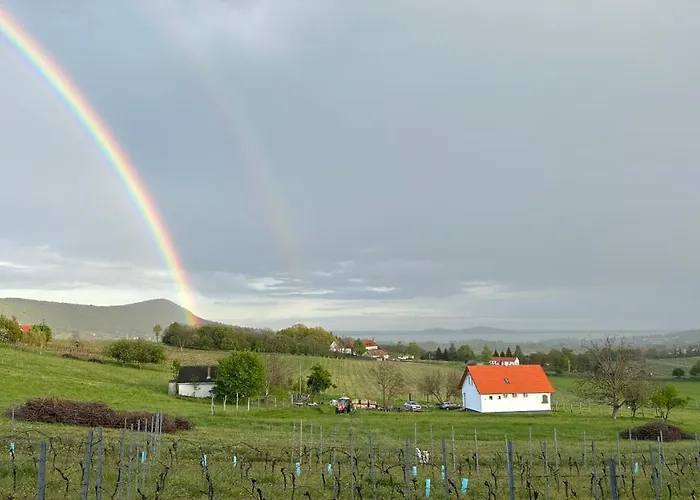 Istvandy Birtok * Kaptalantoti
